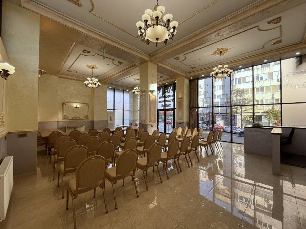 Hotel Ildis Яссы Экстерьер фото